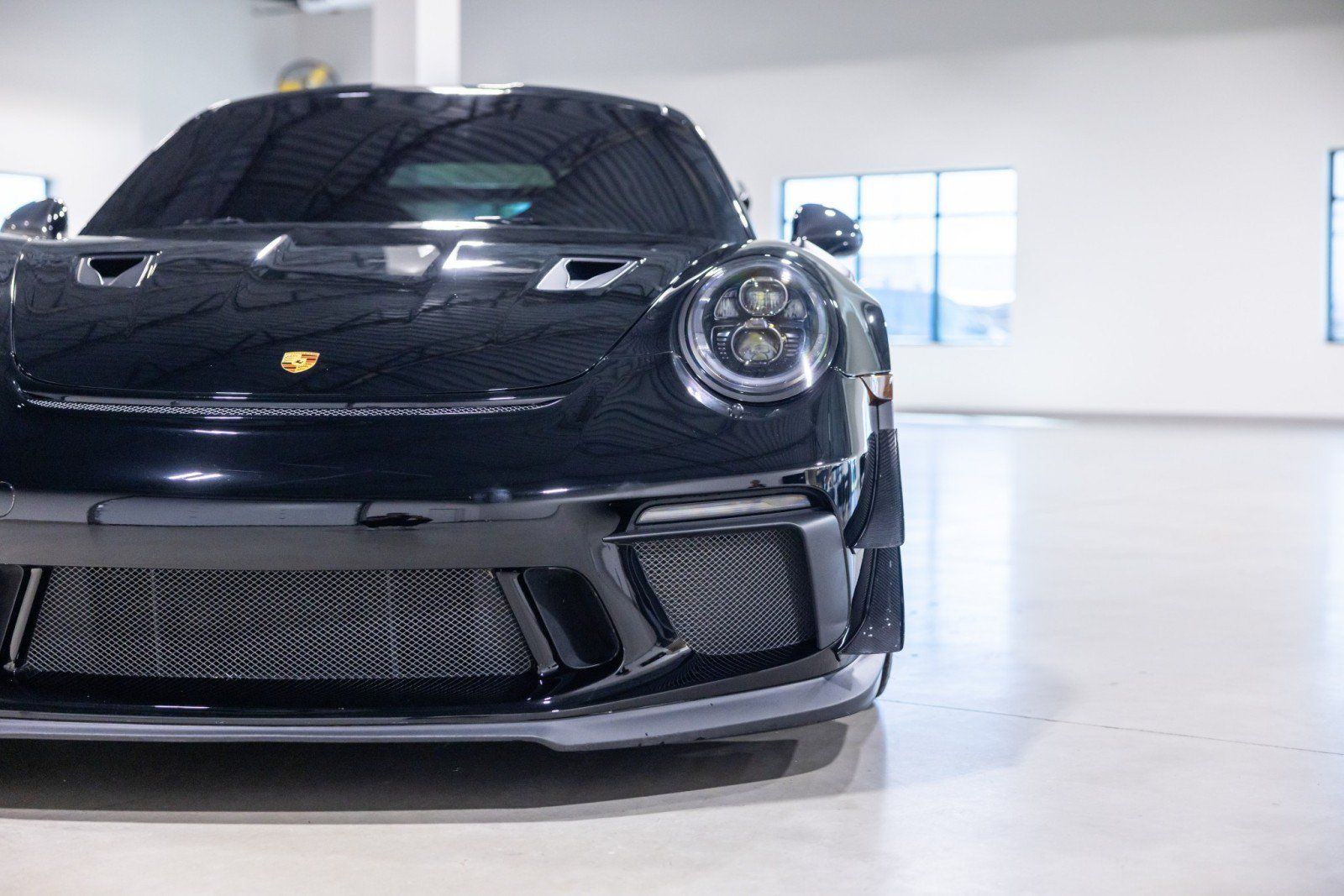 Used 2019 Porsche 911 GT3 RS RWD image 21