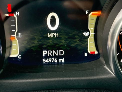 Used 2019 Jeep Wrangler Unlimited Sahara w/ Dual Top Group image 38