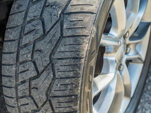 Used 2015 Jeep Grand Cherokee Summit w/ Platinum Series Group image 16