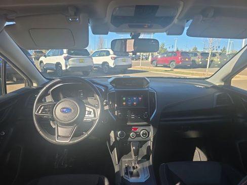 Used 2021 Subaru Crosstrek 2.0i Premium w/ Moonroof Package image 16