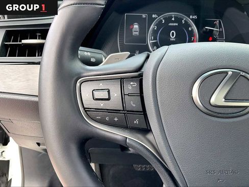 Used 2025 Lexus ES 350 w/ Premium Package image 20