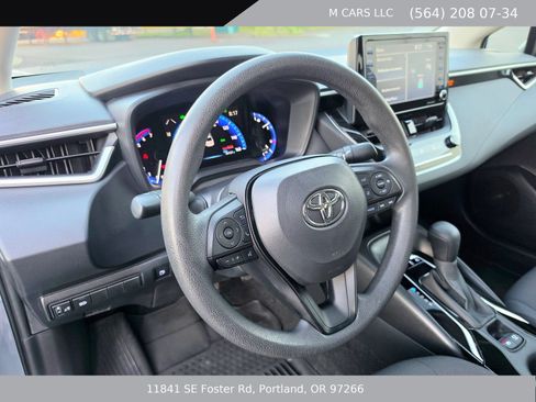 Used 2022 Toyota Corolla LE FWD image 18