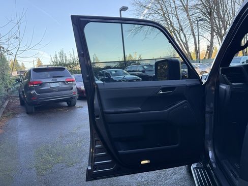 Used 2024 Lexus GX 550 image 26