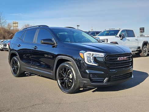 Certified 2022 GMC Terrain SLE w/ Elevation Edition image 1