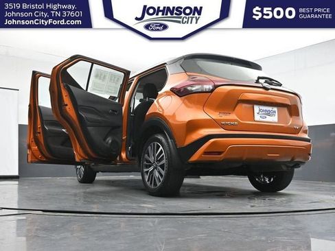 Used 2024 Nissan Kicks SV FWD image 39