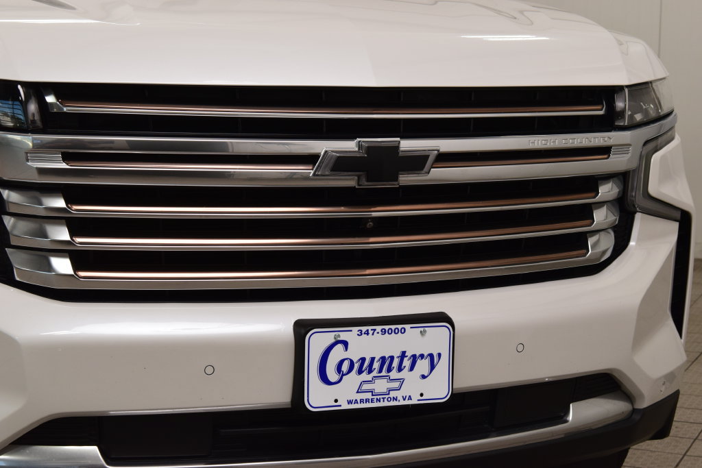 Used 2023 Chevrolet Tahoe High Country AWD/4WD image 11