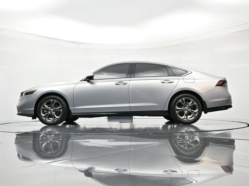 Used 2024 Honda Accord EX-L image 44