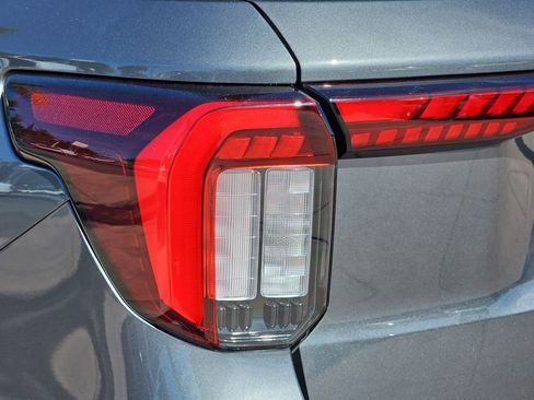 New 2026 Ford Explorer ST w/ Sun And Sound Package image 43