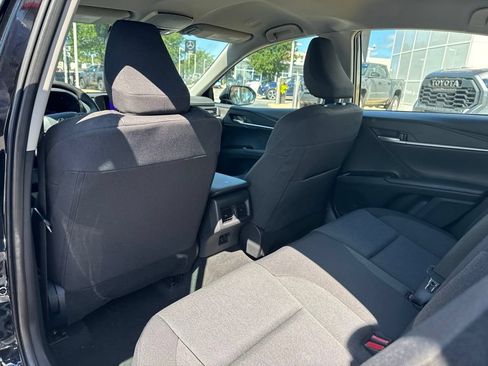 Used 2025 Toyota Camry LE FWD image 16