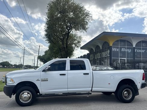 Used 2015 RAM 3500 Tradesman w/ Popular Equipment Group image 2