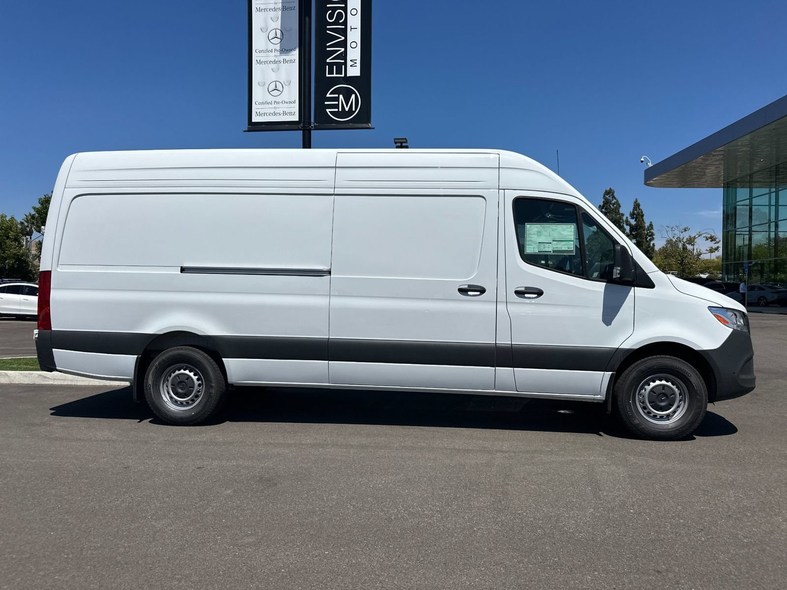 New 2026 Mercedes-Benz Sprinter 2500 image 2