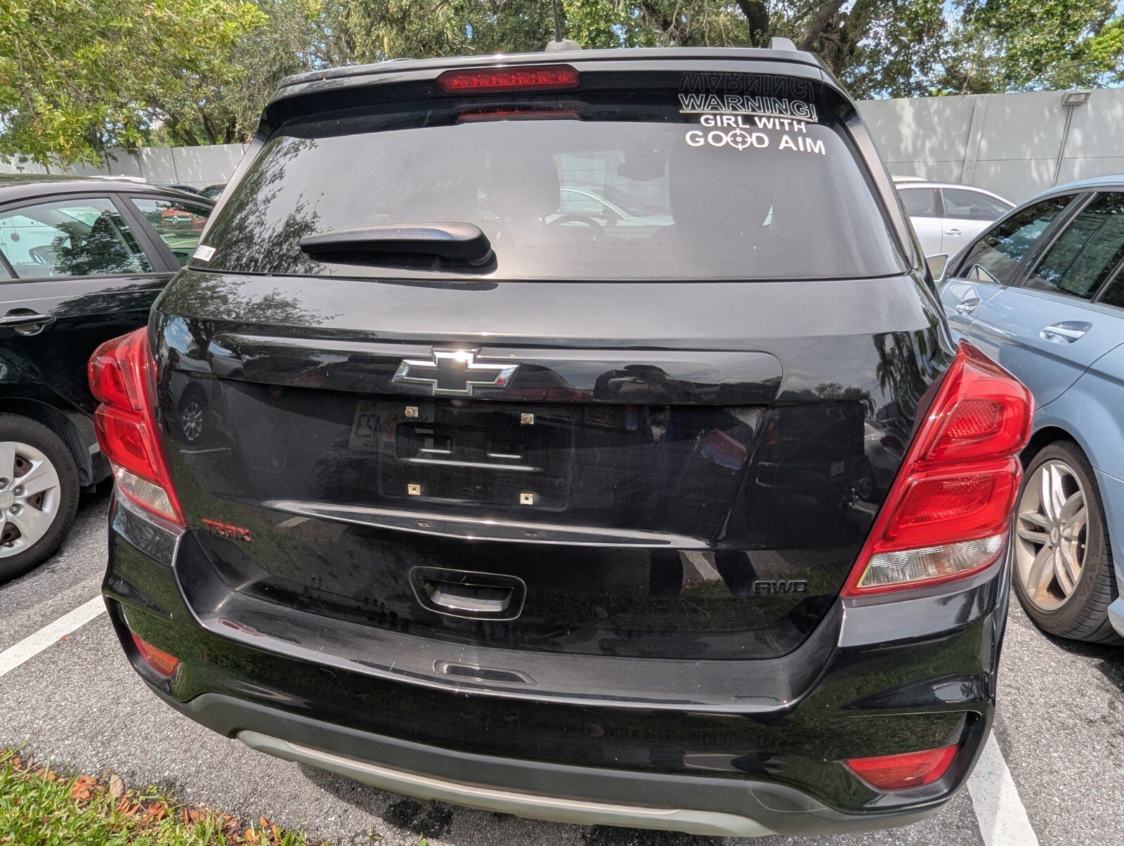 Used 2021 Chevrolet Trax LT w/ Redline Edition AWD/4WD image 6