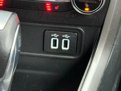 Used 2019 Ford EcoSport SE image 23