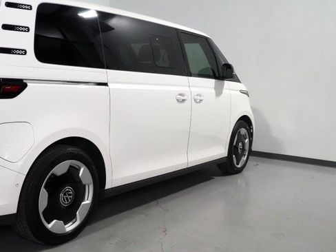 Used 2025 Volkswagen ID. Buzz Pro S image 56