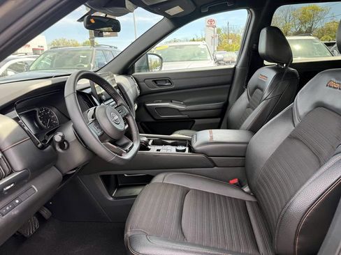 Used 2023 Nissan Pathfinder Rock Creek AWD/4WD image 16