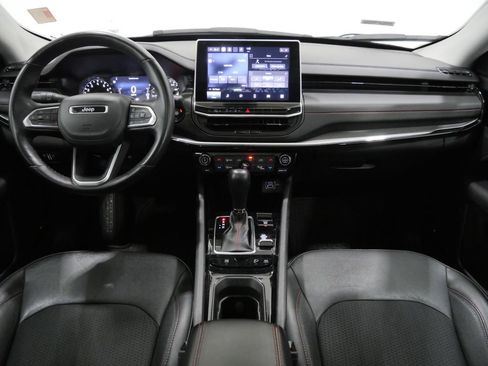 Used 2022 Jeep Compass Trailhawk w/ Sun and Sound Group AWD/4WD image 11