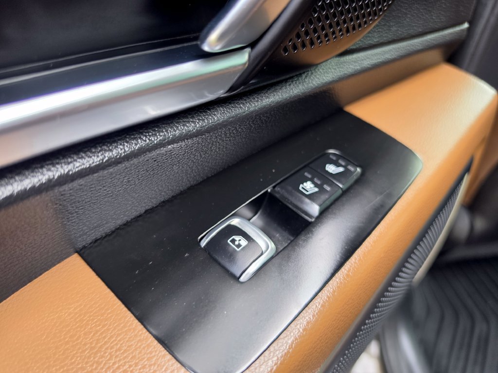 Used 2021 Kia Telluride SX w/ SX Prestige Package AWD/4WD image 15