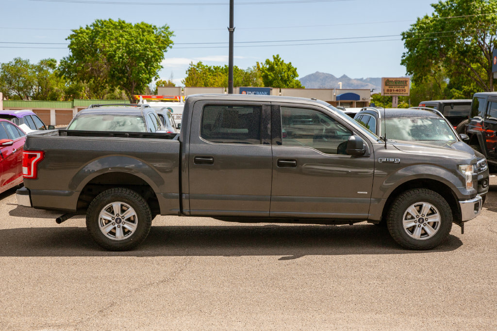 Used 2017 Ford F150 XLT RWD image 4