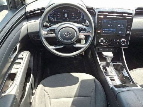 Used 2022 Hyundai Tucson SE AWD/4WD image 11