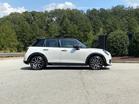 Used 2026 MINI Cooper S image 5