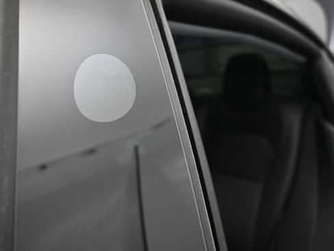 Used 2025 Tesla Model 3 Long Range image 40