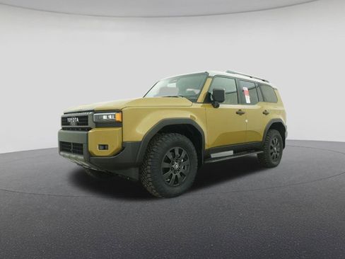 New 2026 Toyota Land Cruiser w/ Premium Package AWD/4WD image 17