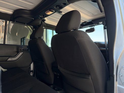 Used 2016 Jeep Wrangler Unlimited Sport w/ Quick Order Package 24S image 30