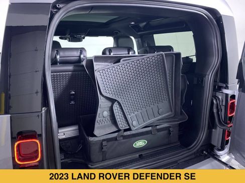 Used 2023 Land Rover Defender 90 SE AWD/4WD image 16