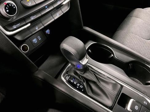 Used 2020 Hyundai Santa Fe SEL FWD image 16
