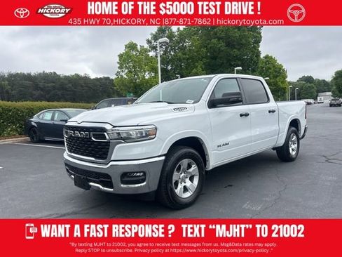 Used 2025 RAM 1500 Big Horn AWD/4WD image 1