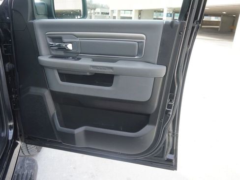 Used 2019 RAM 1500 Big Horn AWD/4WD image 28