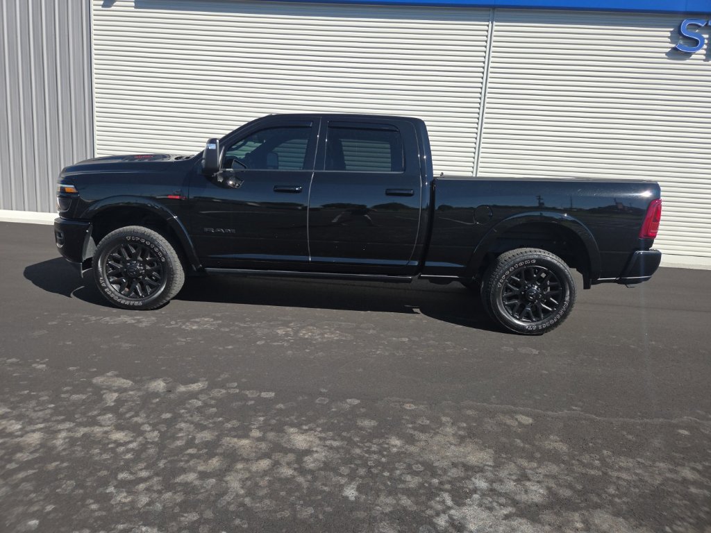 Used 2025 RAM 2500 Limited AWD/4WD image 8