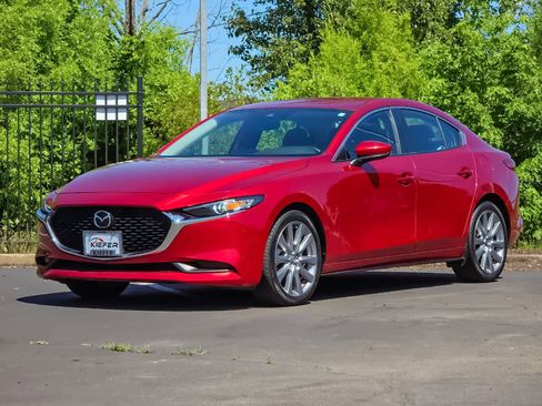 Used 2023 MAZDA MAZDA3 s FWD image 7