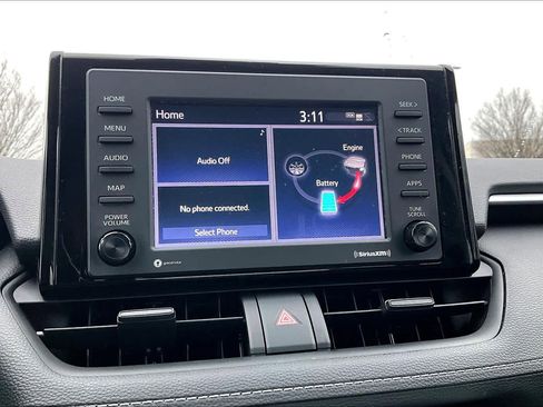 Used 2022 Toyota RAV4 XLE image 33