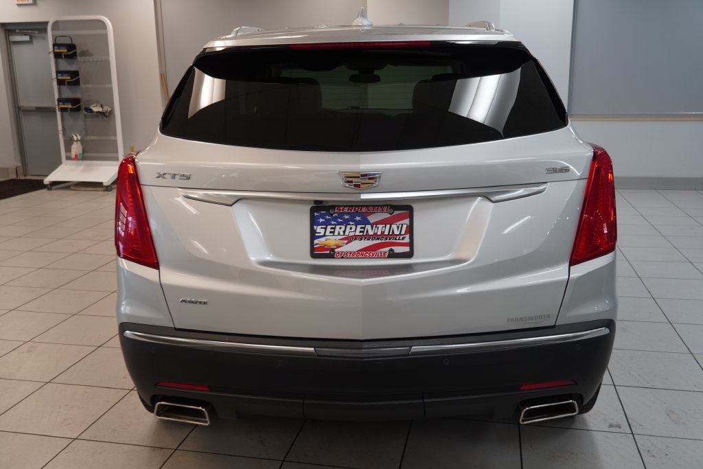 Used 2019 Cadillac XT5 Luxury AWD/4WD image 11