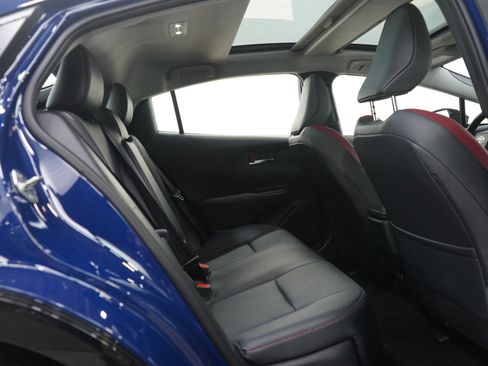 Used 2026 Toyota Prius Plug-In Hybrid image 12