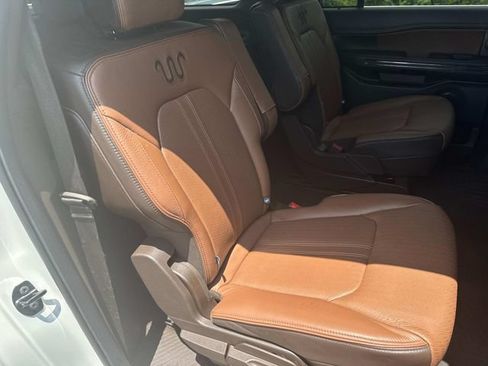 Used 2024 Ford Expedition Max King Ranch AWD/4WD image 30