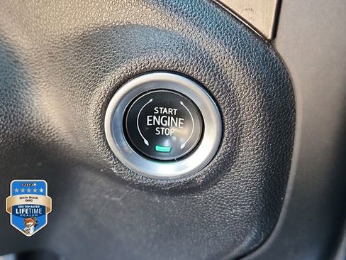 Certified 2021 GMC Sierra 1500 AT4 w/ Technology Package AWD/4WD image 31