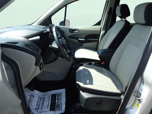 Used 2022 Ford Transit Connect XLT FWD image 20
