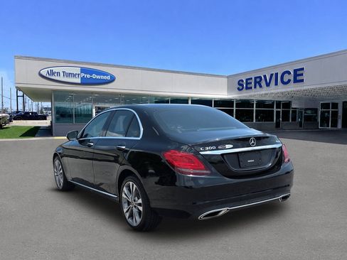 Used 2019 Mercedes-Benz C 300 4MATIC Sedan w/ Multimedia Package image 6