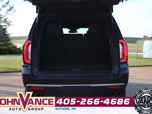 Used 2023 GMC Yukon Denali w/ Max Trailering Package AWD/4WD image 9