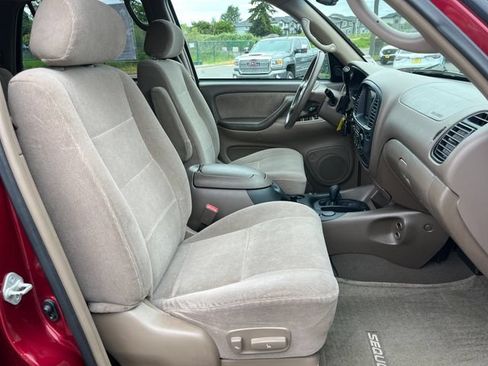 Used 2002 Toyota Sequoia SR5 AWD/4WD image 9