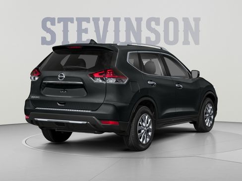 Used 2017 Nissan Rogue SV w/ SV Premium Package AWD/4WD image 2
