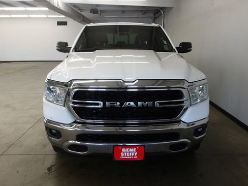 Used 2023 RAM 1500 Big Horn AWD/4WD image 3