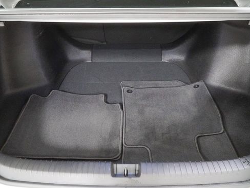 Certified 2023 Honda Accord EX-L image 10