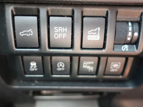 Used 2019 Subaru Forester Touring AWD/4WD image 19