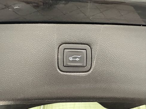 Certified 2023 Chevrolet Blazer LT w/ Midnight/Sport Edition FWD image 10