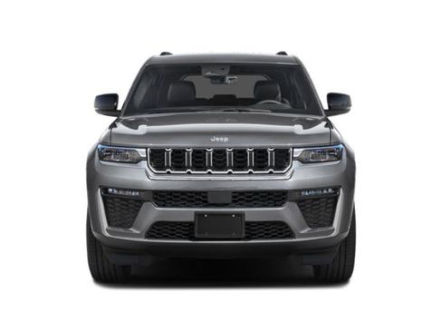 Certified 2026 Jeep Grand Cherokee Laredo AWD/4WD image 4