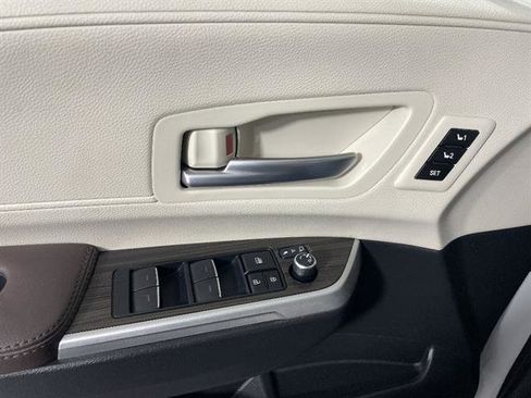 Certified 2024 Toyota Sienna Platinum AWD/4WD image 19