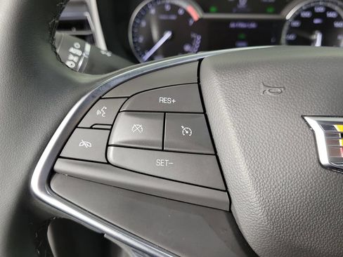 Certified 2025 Cadillac XT5 Luxury FWD image 21